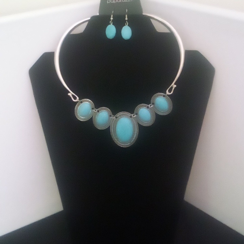 2pk. Necklace & Earring Set